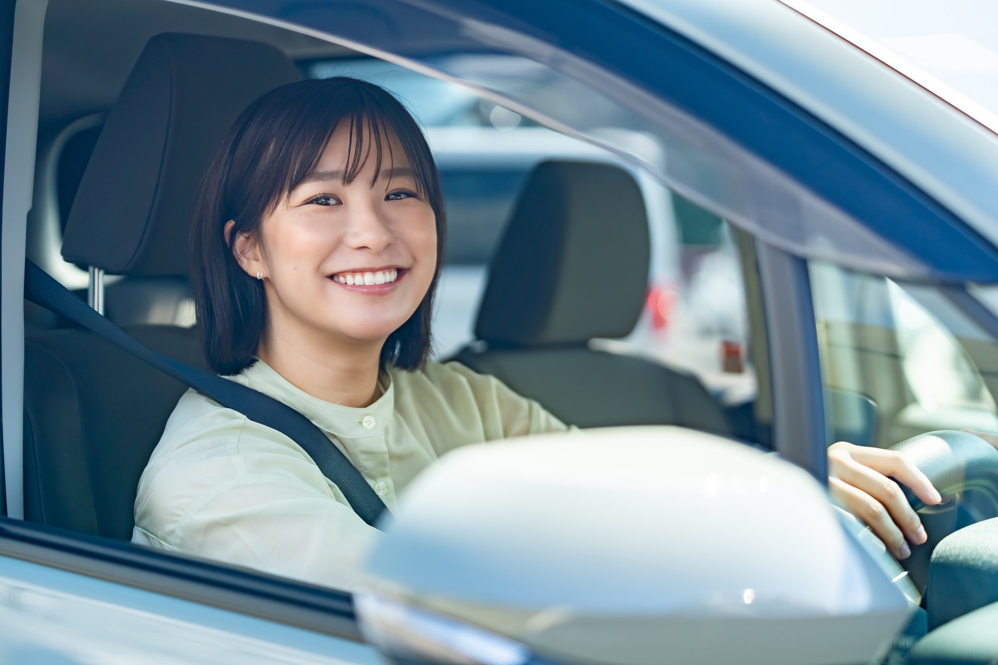 テレマティクス自動車保険のメリット・デメリットとは?安全運転による割引「運転特性割引」の仕組みと従来の保険との違いを解説